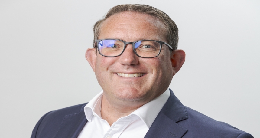 Russell Anderson - Paragon Bank - 882