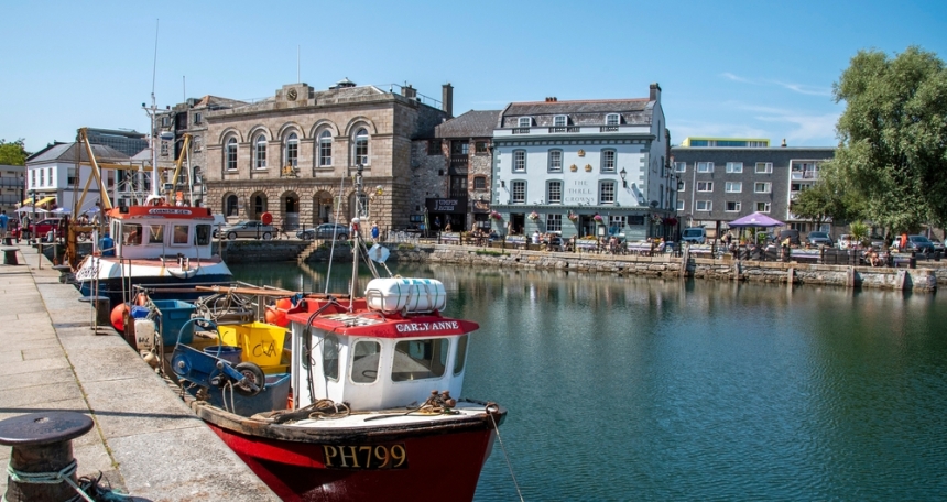 Seaside town tops Lloyds' housing spotspot list