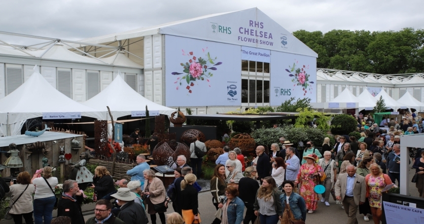 Chelsea Flower Show postcode comes with a 70% price premium Chelsea Flower Show - 825