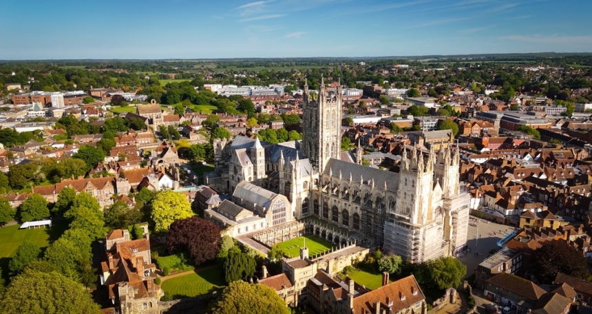 Buyer appetite driving strong house price growth in commuter hotspots & historic towns Canterbury - 926