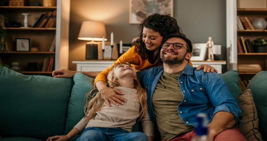 Rent and mortgage spending growth at 13-month high: Barclays Family at home - 575