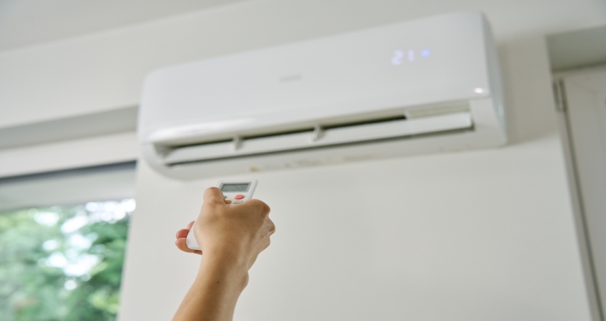 Calls grow for ‘cool homes plan’ as extreme heat puts thousands at risk Air Con - 525