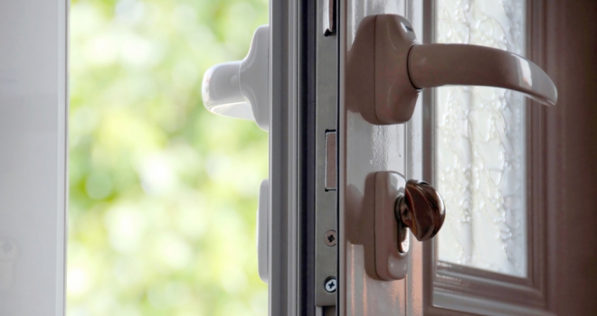 More than 1 in 10 admit to regularly leaving their door unlocked when they leave home Unlocked Front Door 841