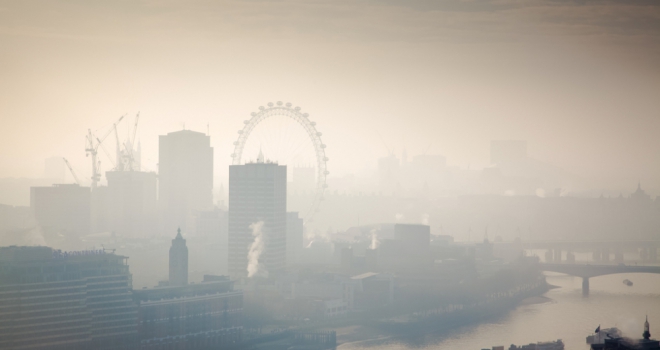 80% of London’s tenants struggling with their rent due to cost of living crisis london smog