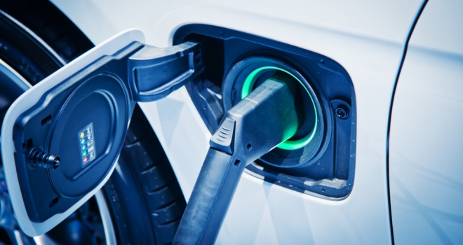 Access to charging prices homebuyers out of EV ownership electric car charging