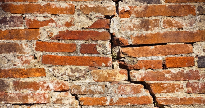 From subsidence to clutter: The issues that can hit your home’s price the hardest subsidence