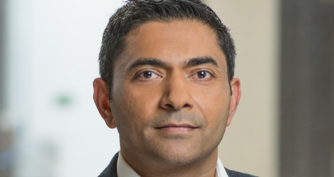 In the Spotlight with Tahir Farooqui Tahir Farooqui 408