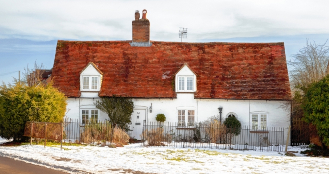 How to achieve holiday let bookings in low season Winter home 027