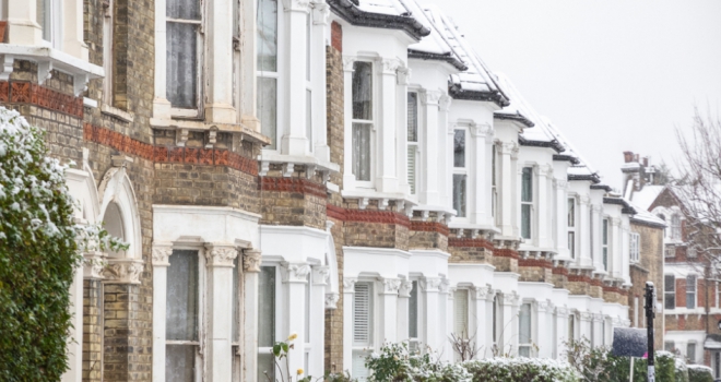 Just 8% of buyers plan to postpone property purchase until after Christmas winter house home london snow terrace
