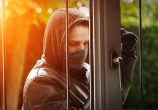 Burglars reveal their tactics ahead of a predicted winter rise in break-ins burglar 7
