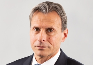 Daniel Hertz - Commercial Acceptances - 371