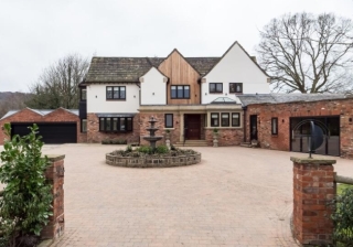 Aspen - Alderley Edge - 855