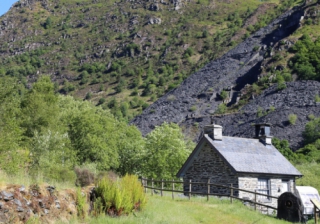 Latest data reveals the most in demand secluded property hotspots in England and Wales Remote house 336