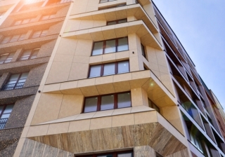 hotel bridging case study